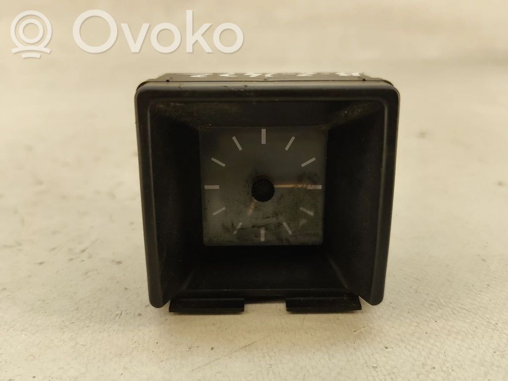 Opel Corsa A Clock 