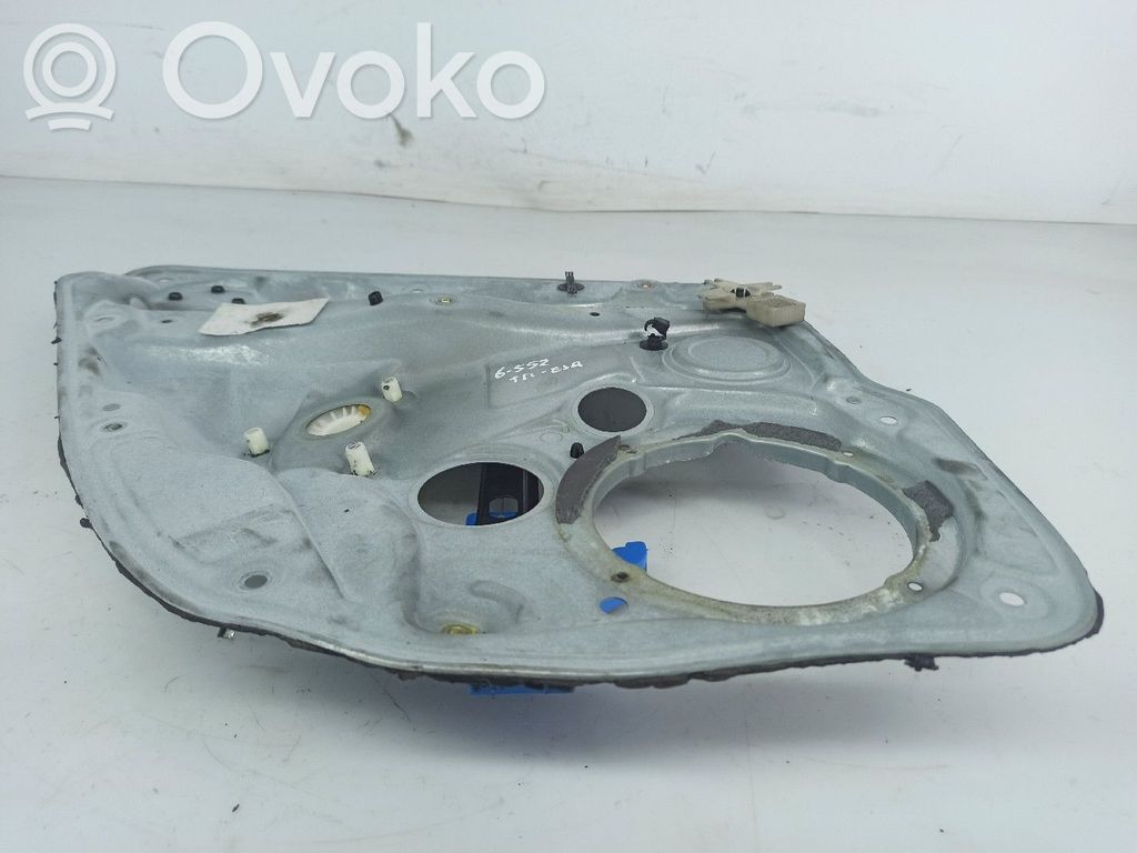 Volkswagen Golf IV Meccanismo di sollevamento del finestrino posteriore senza motorino