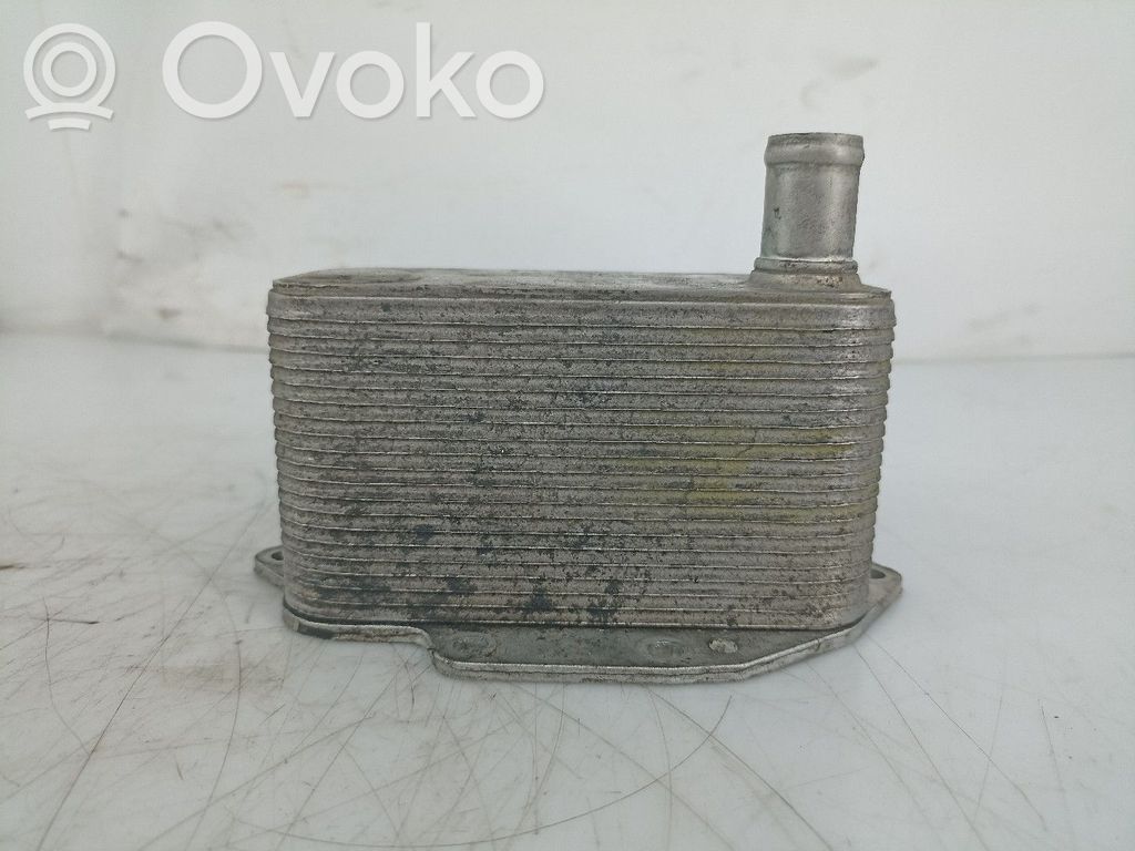 BMW 7 E65 E66 Dzinēja eļļas radiators 