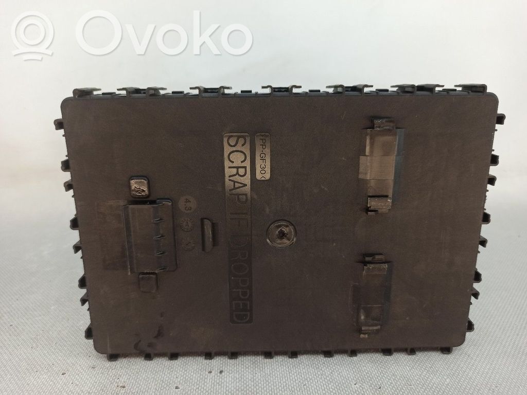 SAM vadības bloks   NU5T15604ECAD,F005V03918
