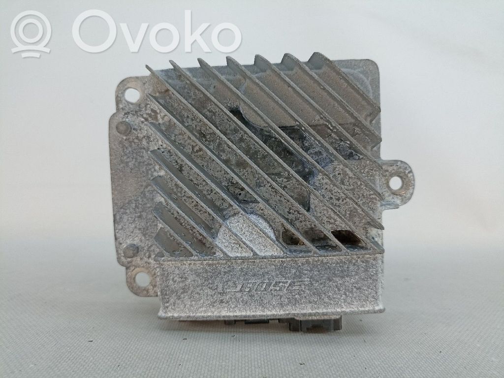 Pystyantennivahvistin   280637513R,3614461050