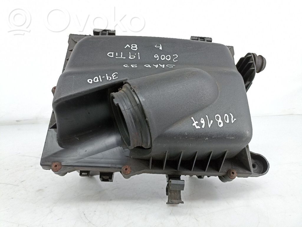 Air filter box   52499LS