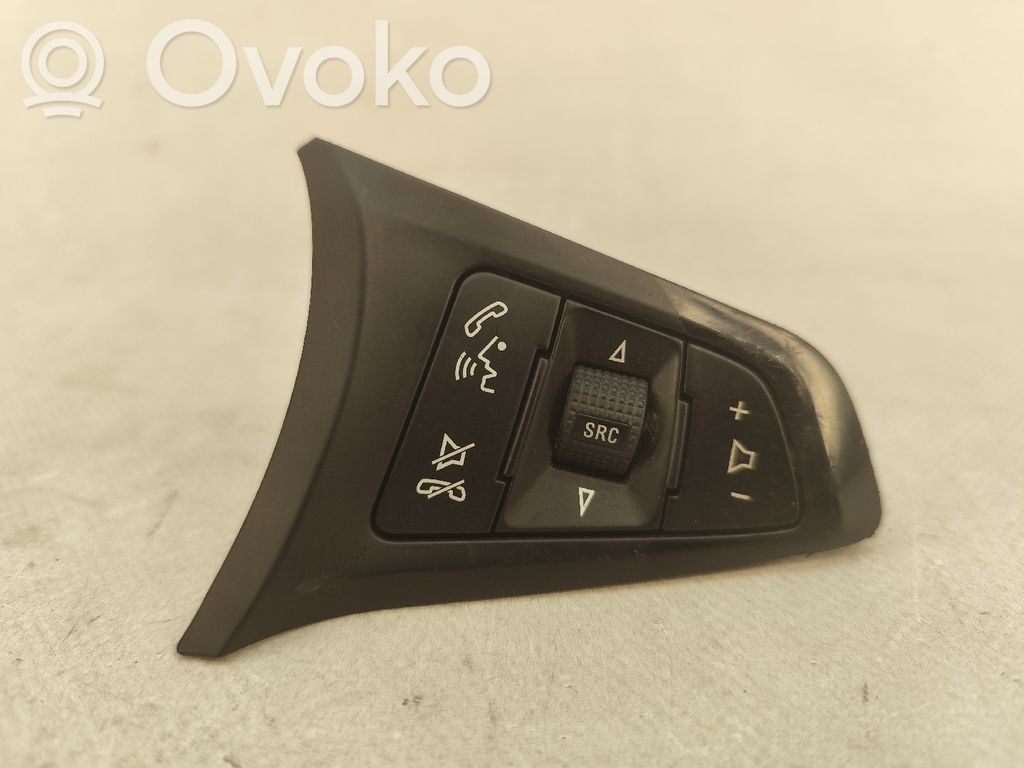 Opel Corsa E Lautstärkenregler 