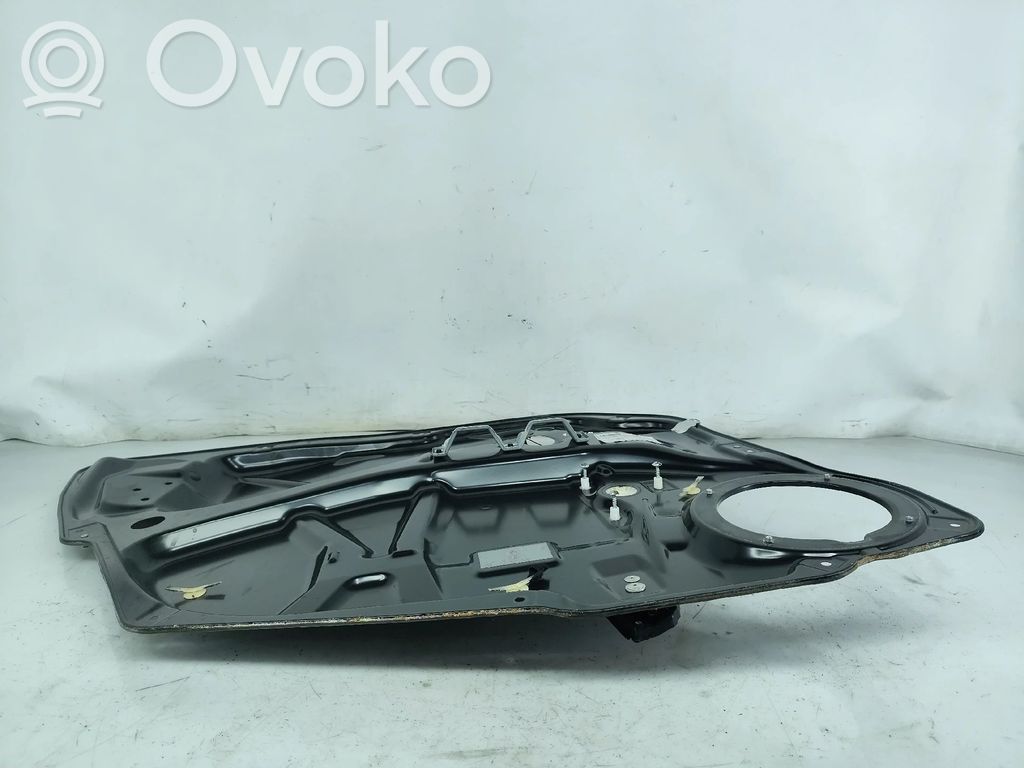 Mercedes-Benz R W251 Takaikkunan nostomekanismi ilman moottoria