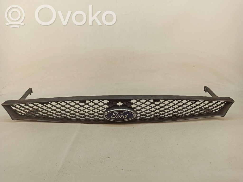 Front grill   98AB8200CG