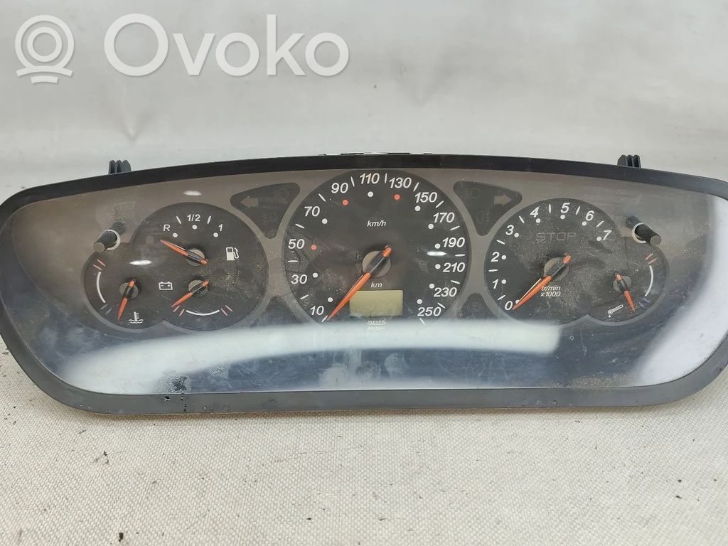 Geschwindigkeitsmesser Cockpit   9635289280,501021270071,501021270071700
