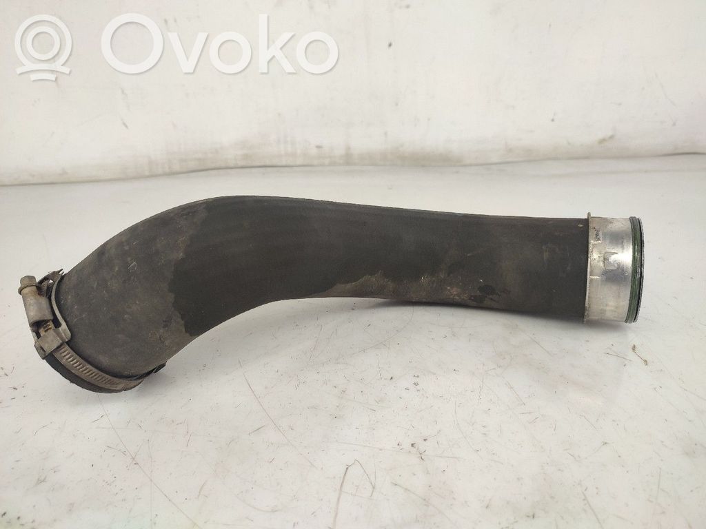 Mercedes-Benz C W204 Tubo flessibile intercooler