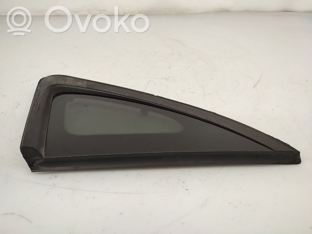 Hyundai Kona I Finestrino laterale posteriore