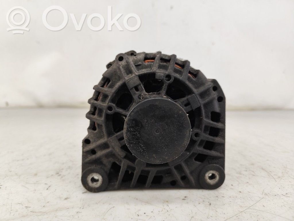 Opel Vivaro Alternador 