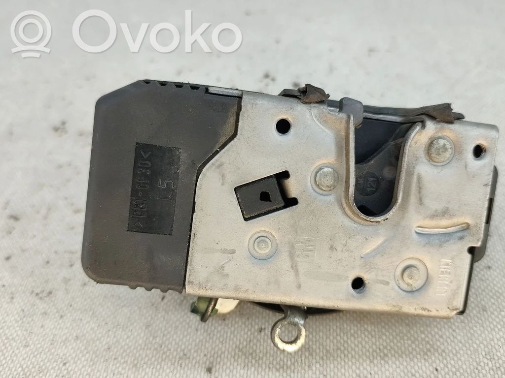 Etuoven lukko   24444015,8PINOS