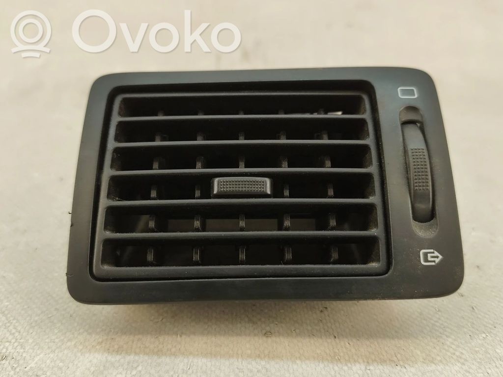 Grilă ventilație centrală   9634498977