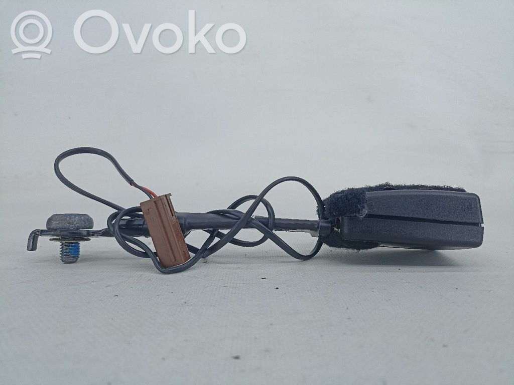 Ford Fiesta Klamra przedniego pasa bezpieczeństwa 