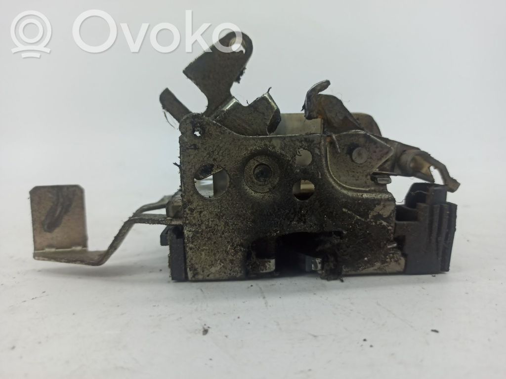 Etuoven lukko