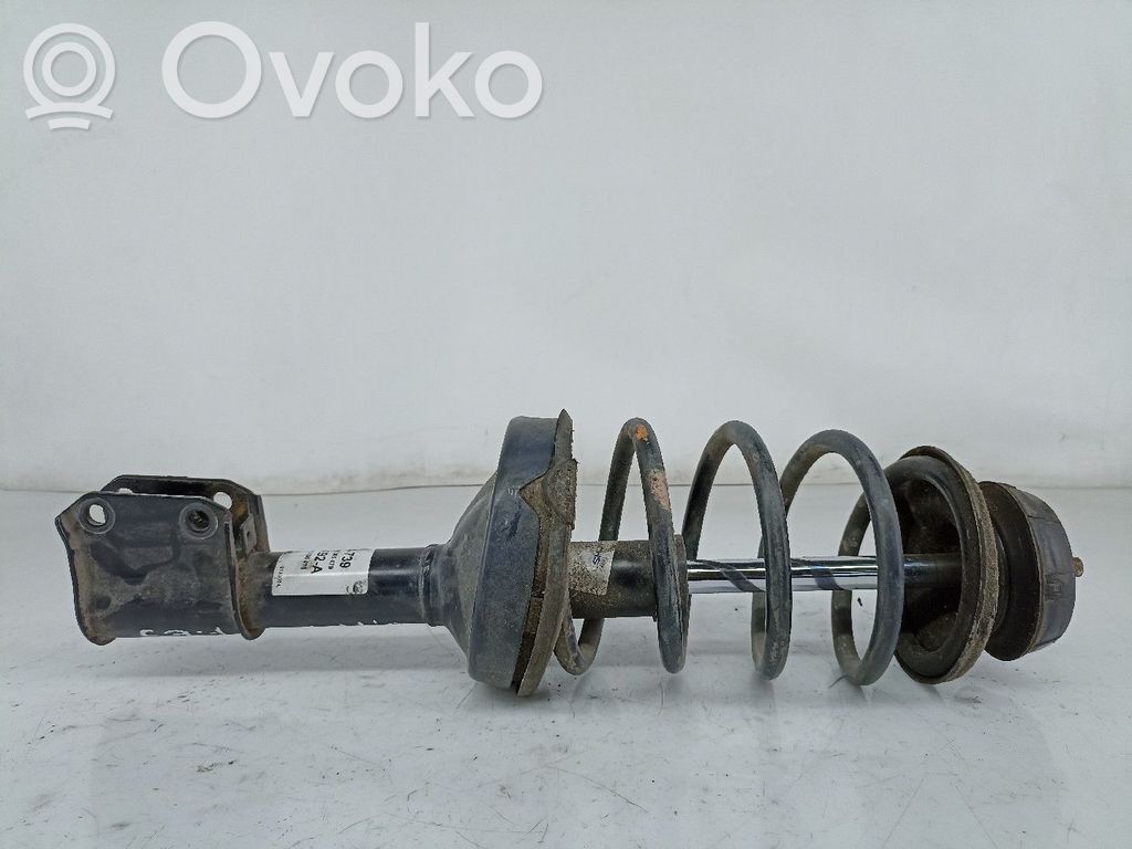 Renault Clio II Etuiskunvaimennin 