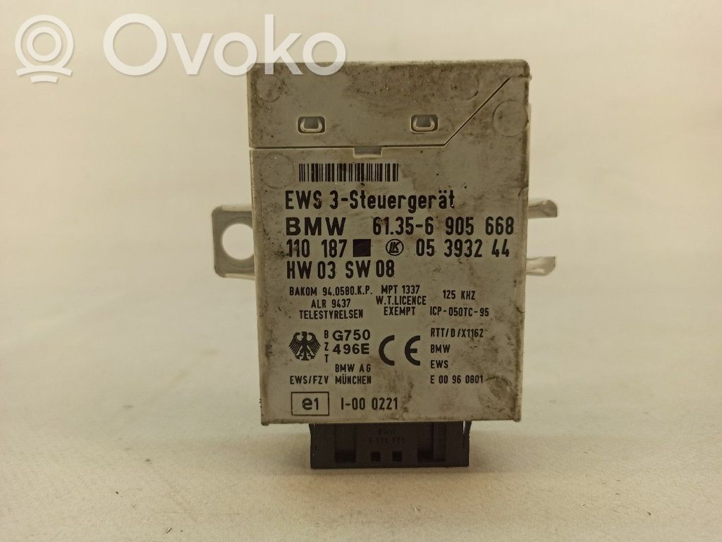 Unidad de control/módulo del motor   61356905668,05393244,13PINOS