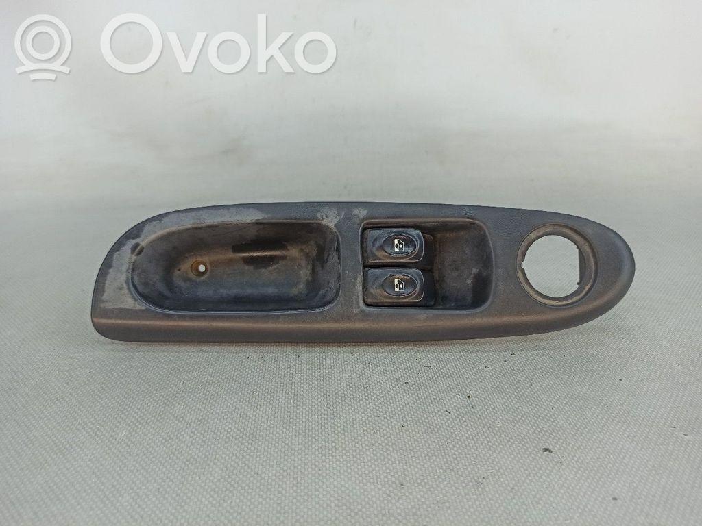 Electric window control switch   7700411271,6PINOS,7700845735