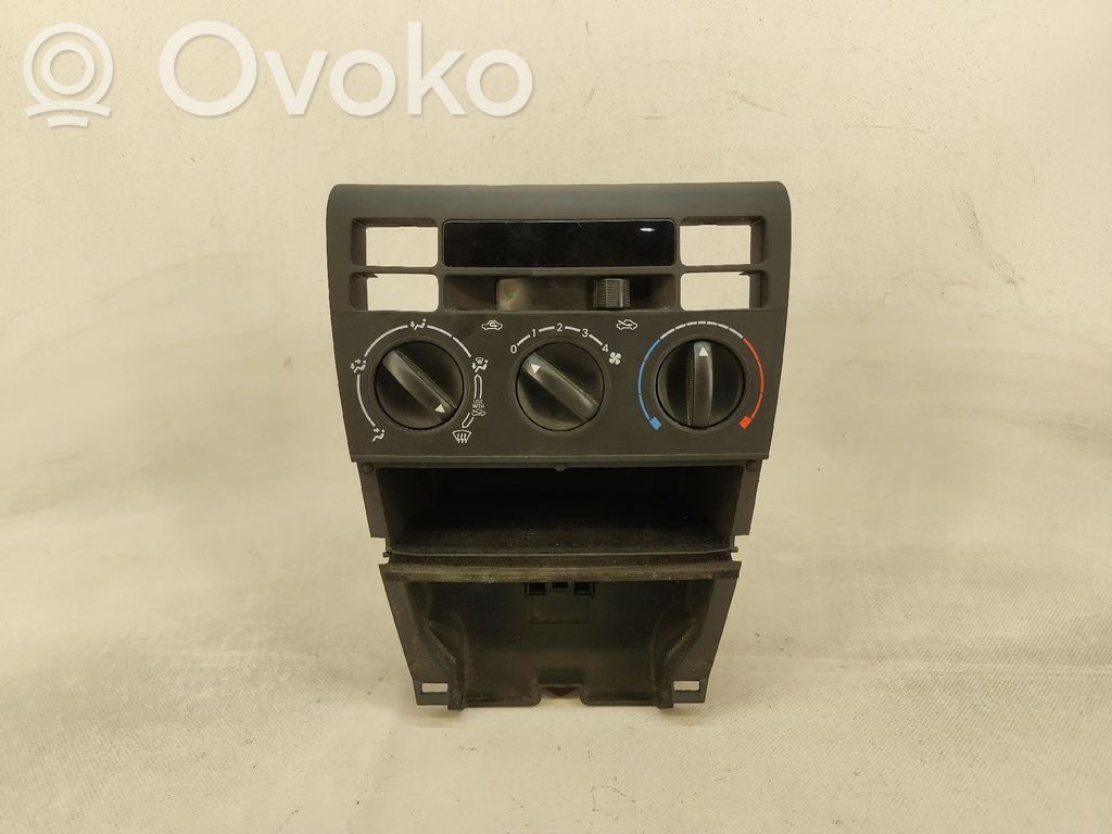 Toyota Corolla Verso E121 Unitate control climatizare 