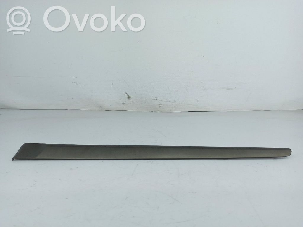 Renault Laguna II Rivestimento della portiera anteriore (modanatura)