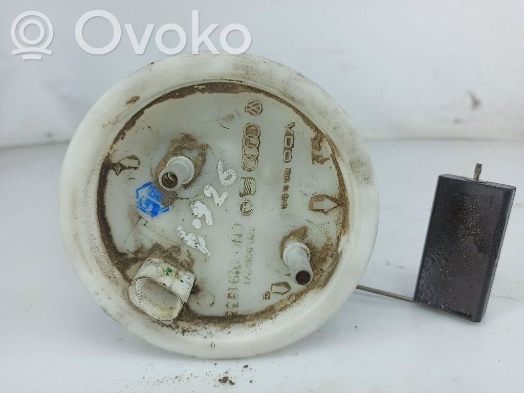 Volkswagen Polo III 6N 6N2 6NF Sensor de nivel de combustible 