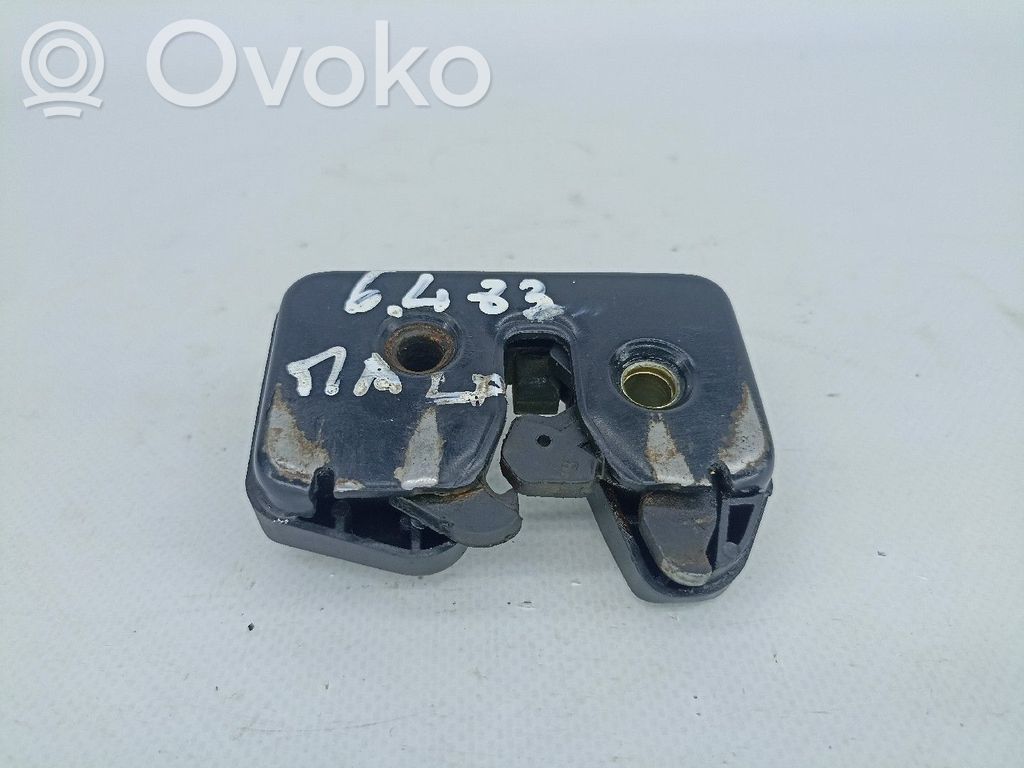 Volkswagen Polo III 6N 6N2 6NF Serrure de hayon 