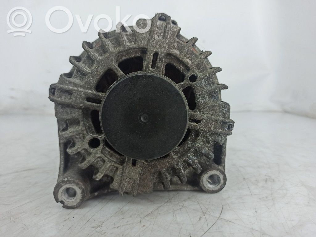 BMW 3 F30 F35 F31 Generatore/alternatore 