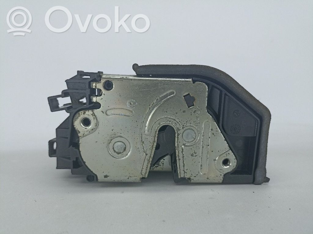 Takaoven lukko   7154629,5PINOS