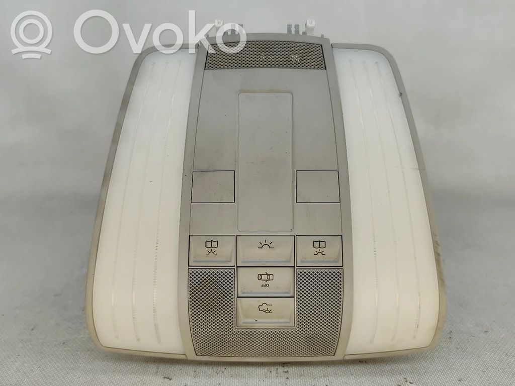 Mercedes-Benz E W212 Rivestimento della console di illuminazione installata sul rivestimento del tetto