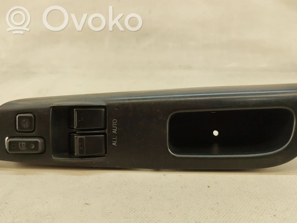 Toyota Corolla Verso E121 Electric window control switch 