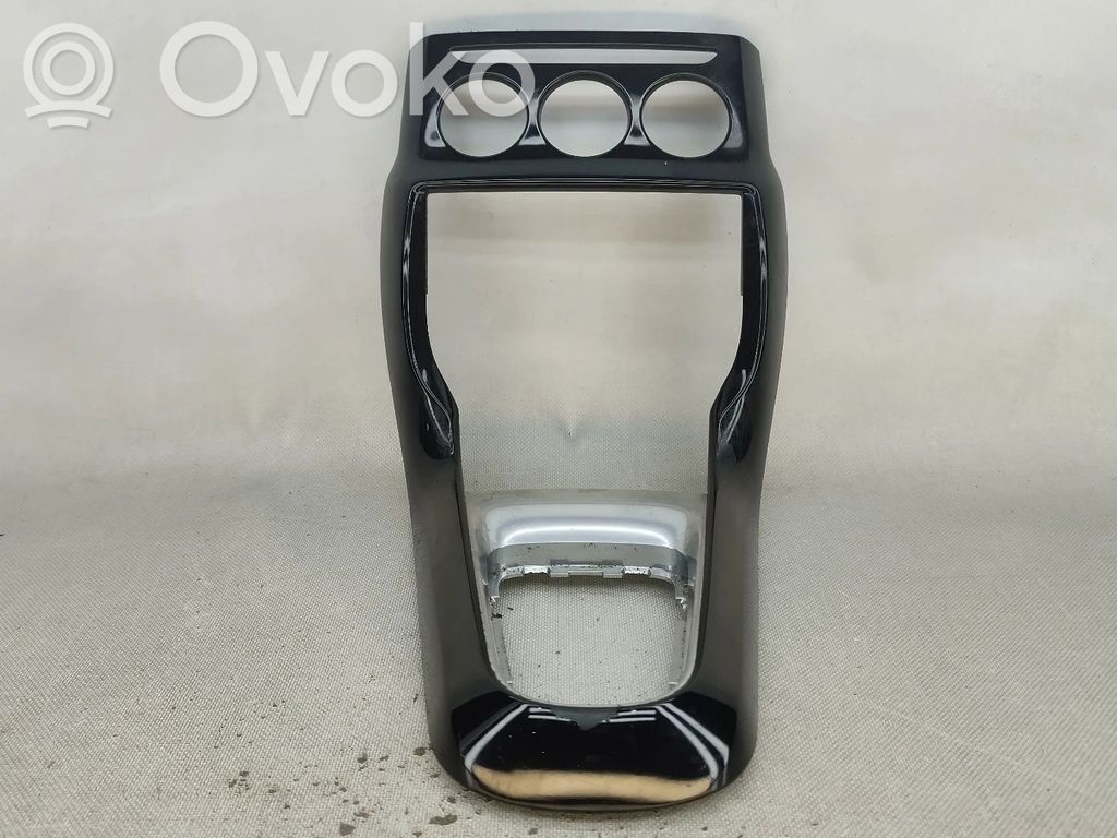 Citroen DS3 Verkleidung Radio / Navigation