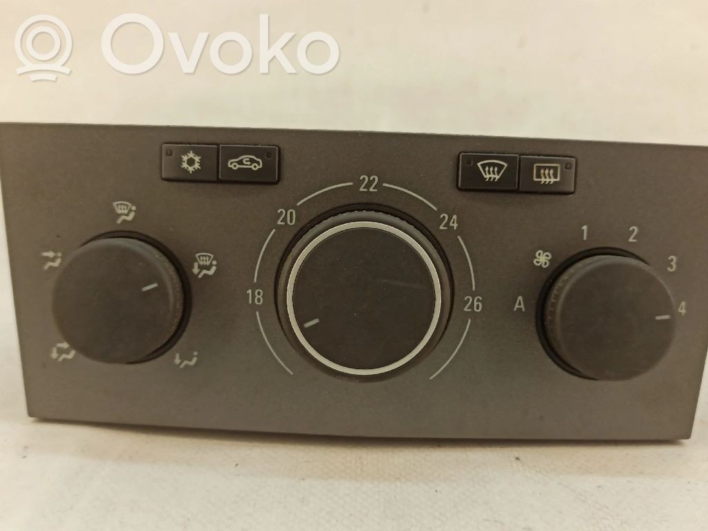 Opel Astra H Ilmastoinnin ohjainlaite 