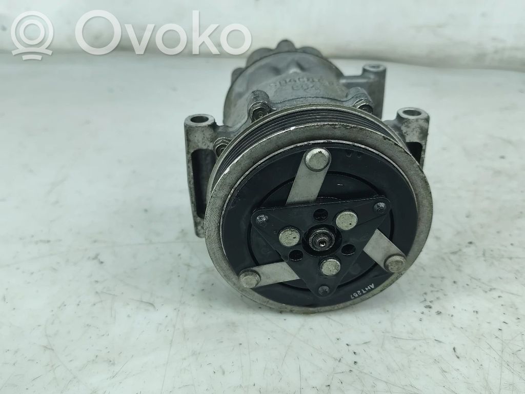 Ilmastointilaitteen kompressorin pumppu (A/C)   9671216280,2PINOS