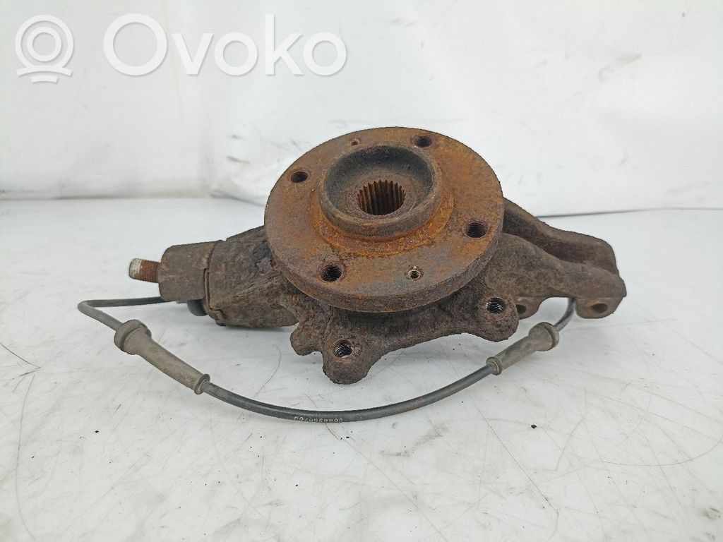 Front wheel hub spindle knuckle