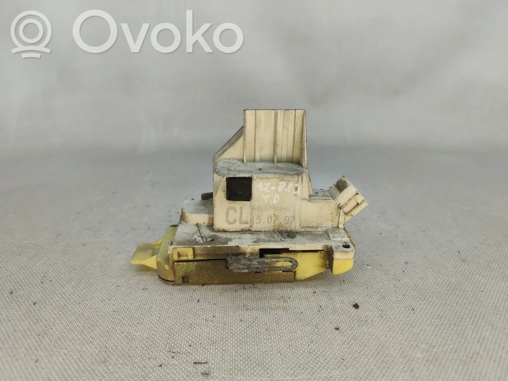 Ford Mondeo MK II Zamek drzwi tylnych 