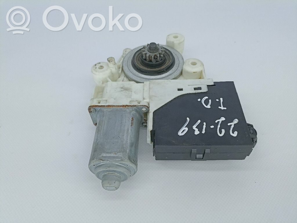 Volvo V50 Motorino alzacristalli della portiera posteriore 