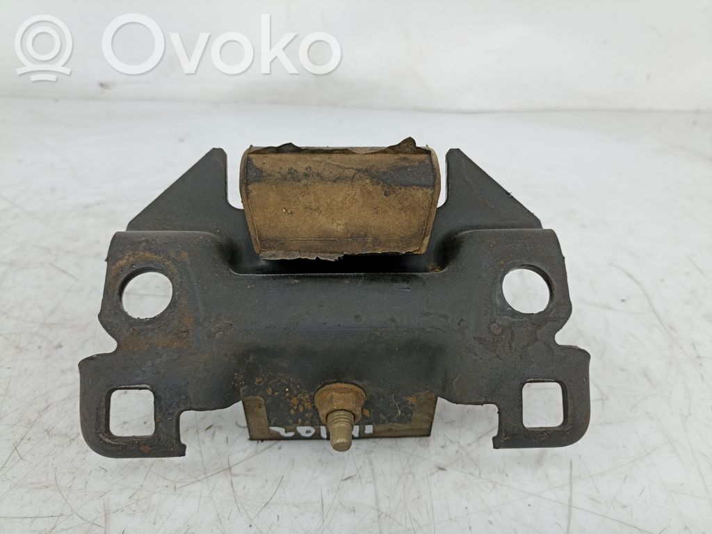 Nissan Pathfinder R51 Supporto di montaggio del motore 