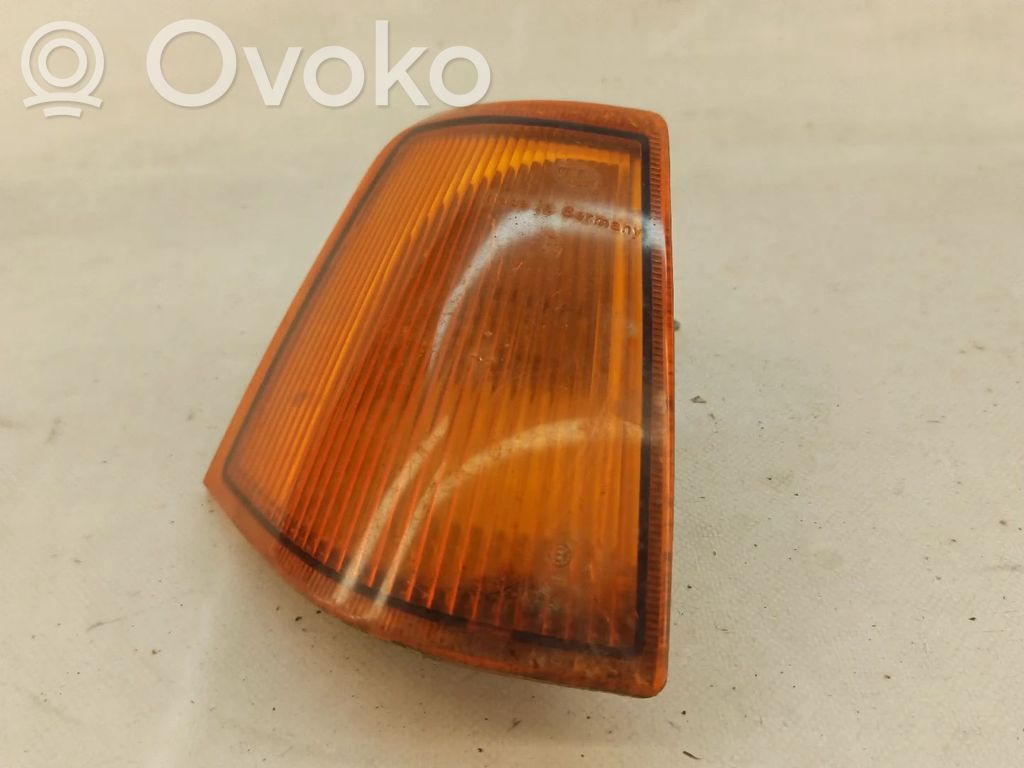 Blinker vorne Stoßstange   3301000,HELLA,LARANJA