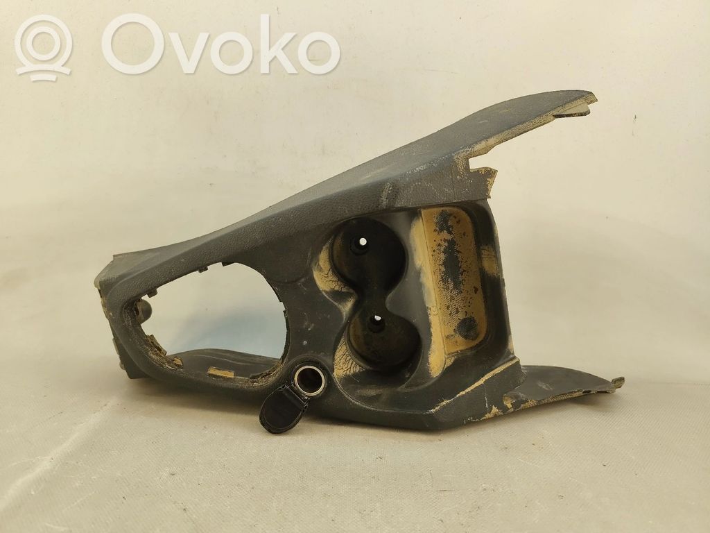 Dacia Sandero Centrālā konsole 