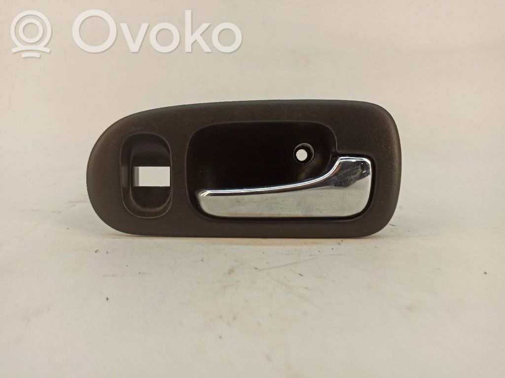 Manecilla interna puerta trasera   NV,ST3RR
