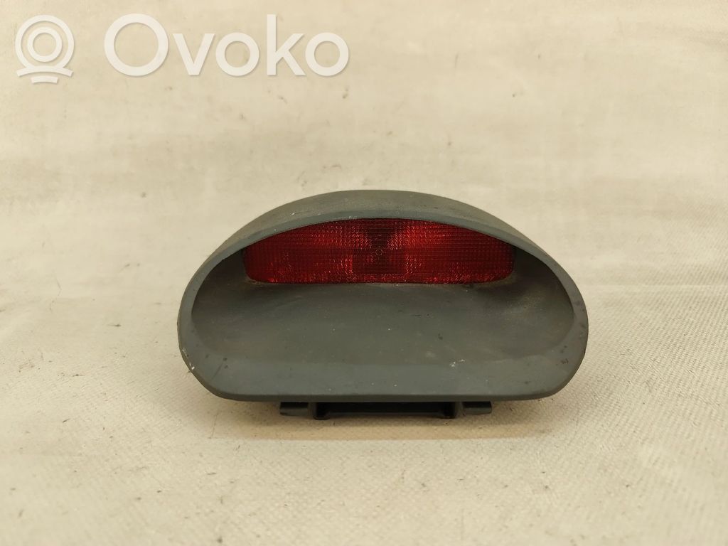 Troisième feu stop