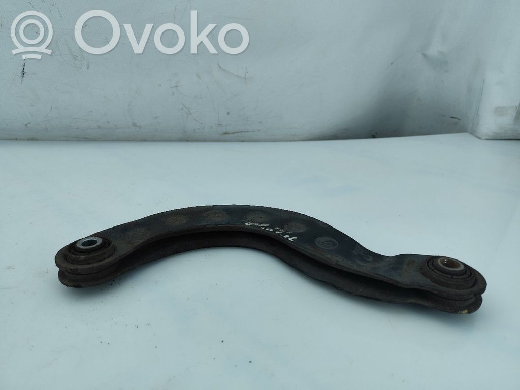 Brazo de suspensión trasero   31406582