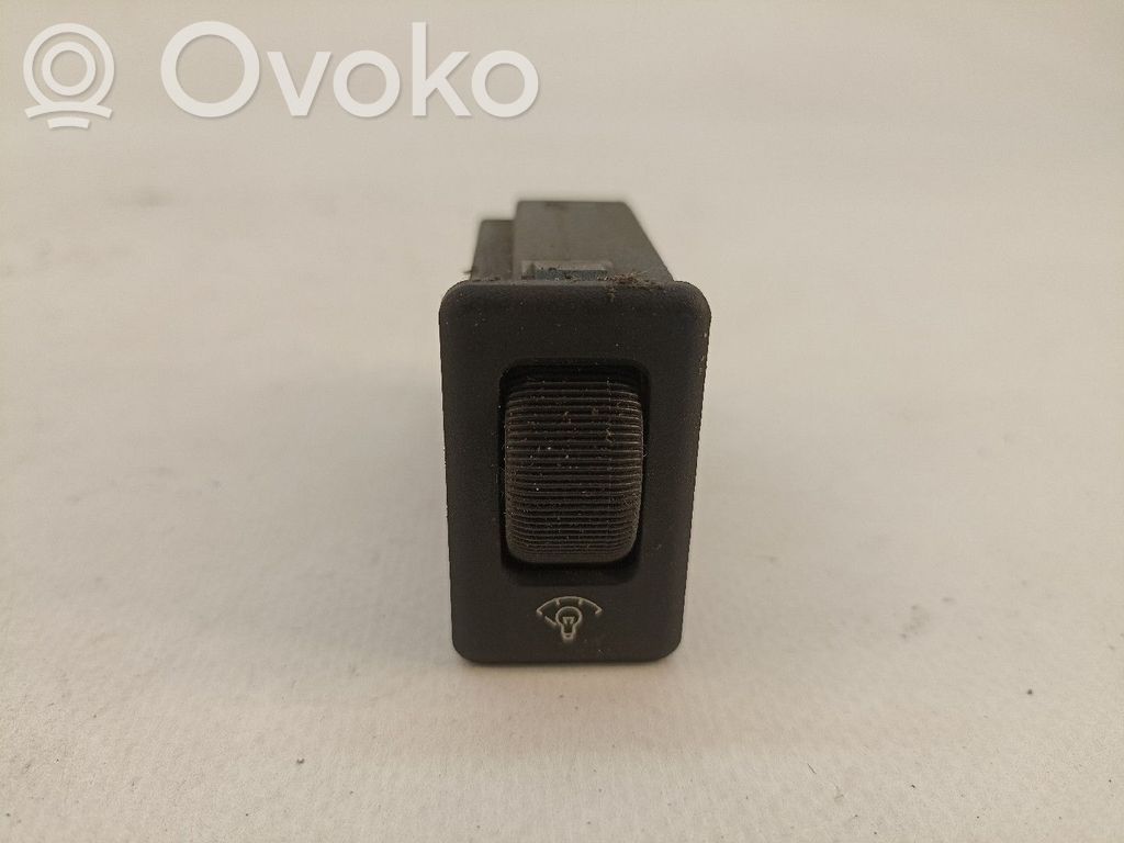 Nissan Primera Przyciski multifunkcyjne