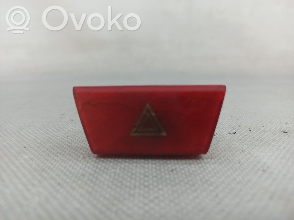 Botón interruptor de luz de peligro   843320H010,4PINOS,DANO