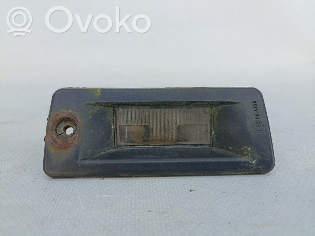 Éclairage de plaque d'immatriculation   6K9943111,2PINOS,6K9943115