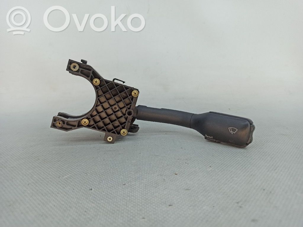 Pyyhkimen nopeuden kytkin   NV,4PINOS,7PINOS