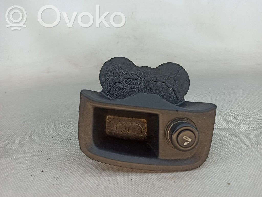 Ford Focus Aschenbecher 