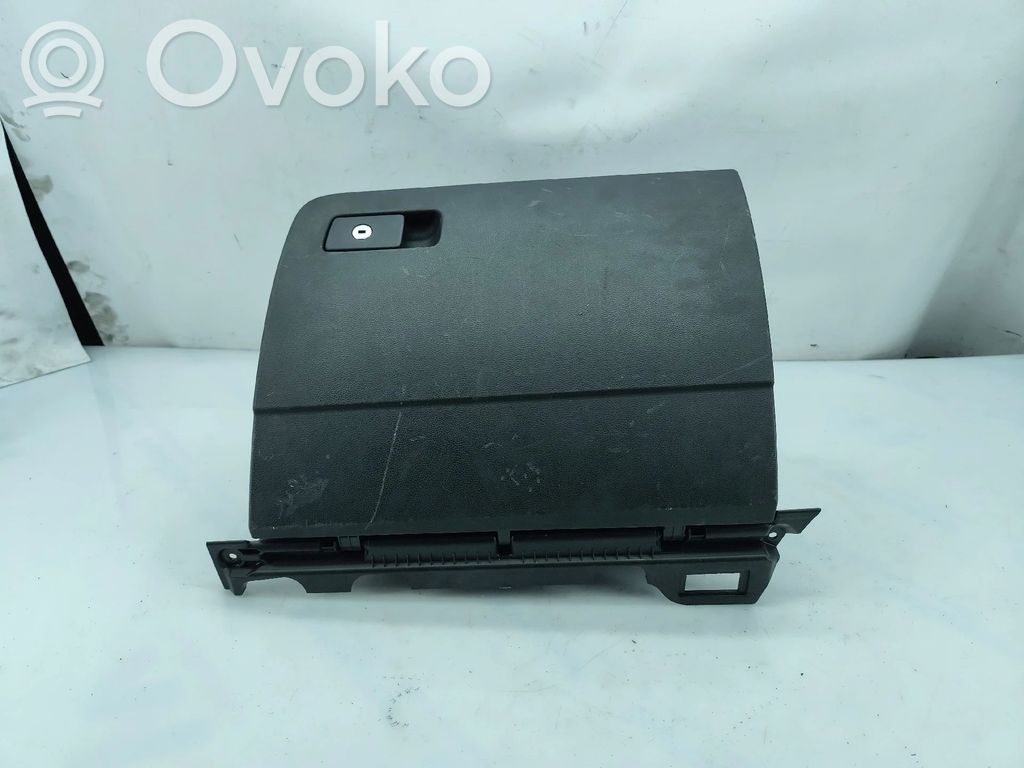 Vano portaoggetti   3G1857097N
