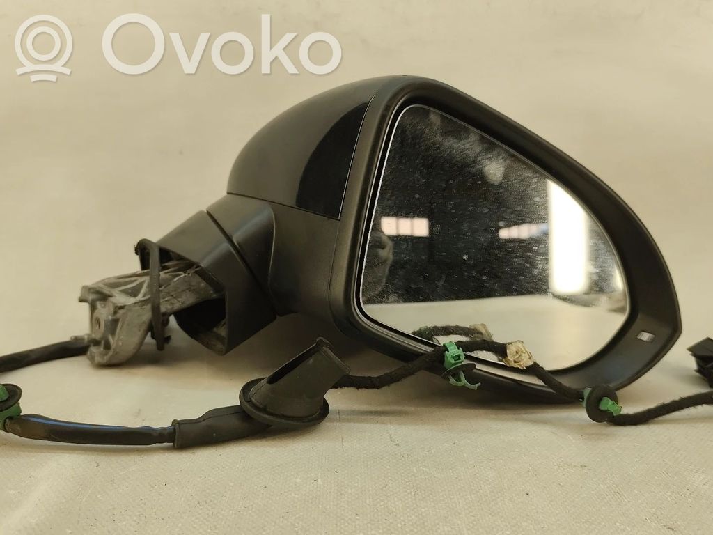 Volkswagen PASSAT B8 Specchietto retrovisore elettrico portiera anteriore 