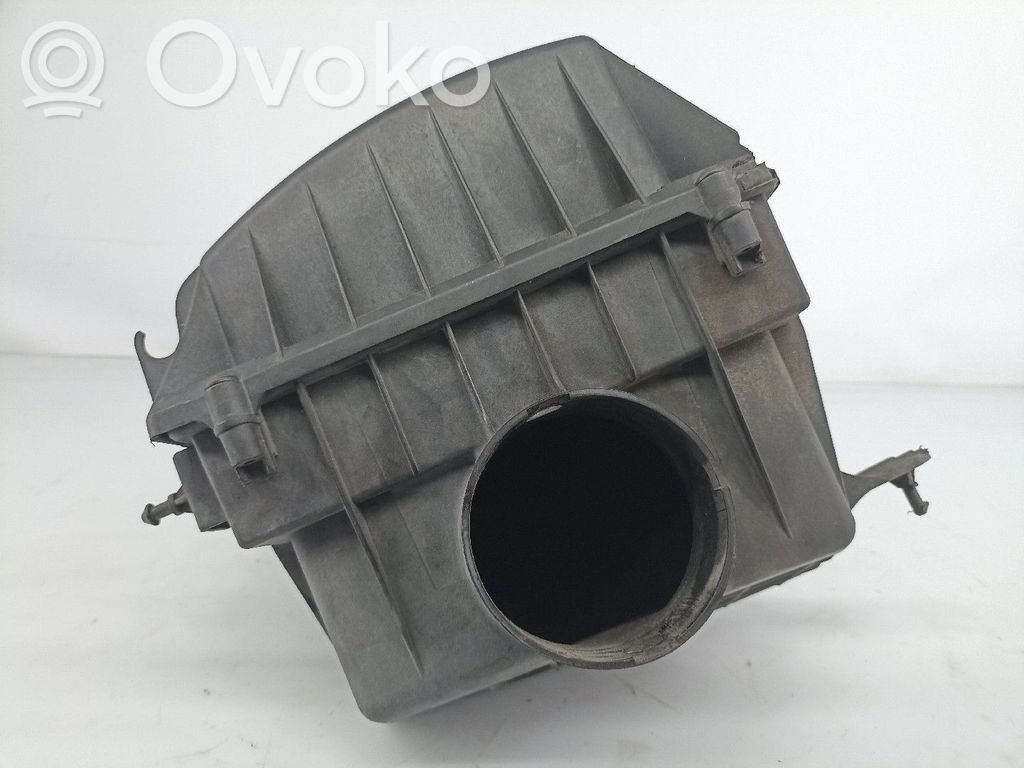 Opel Omega B1 Air filter box 