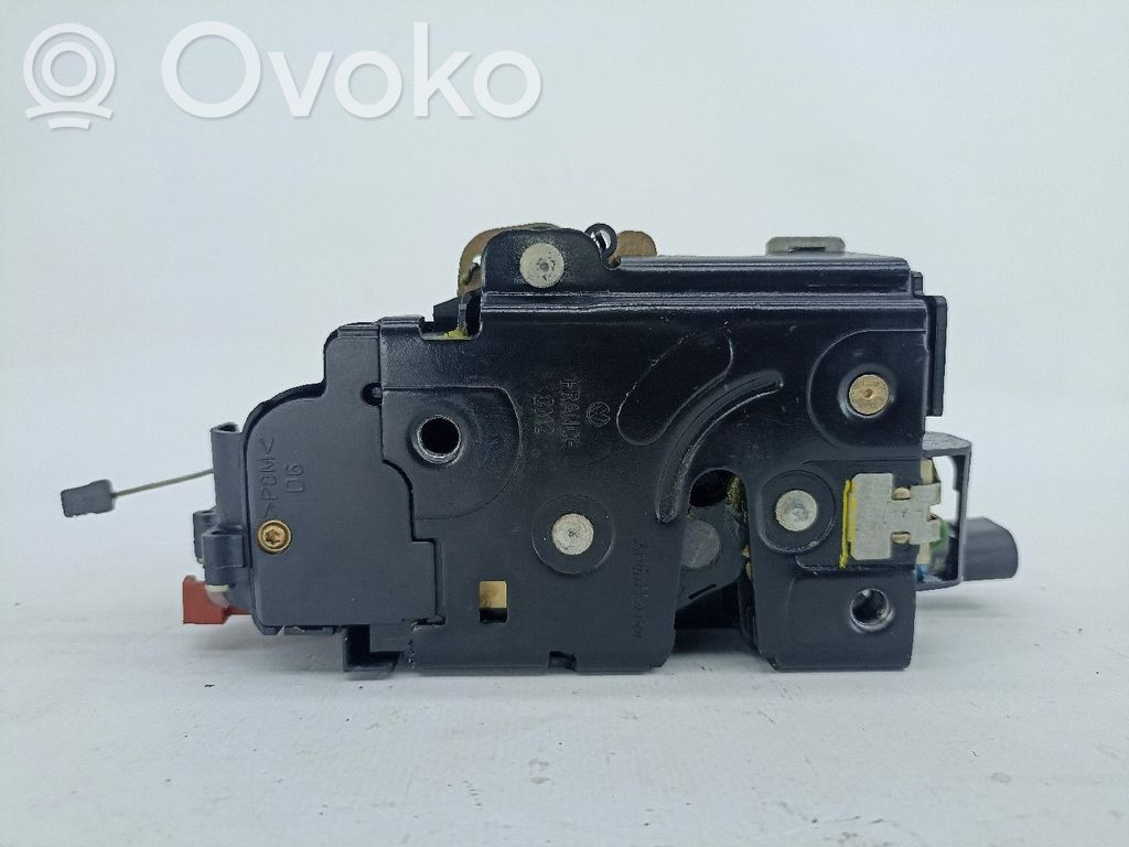 Etuoven lukko   3D1837016A,2PINOS,9PINOS,E840298010