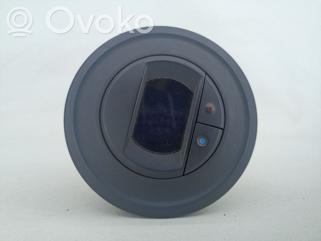Unidad de control climatización   8200367334